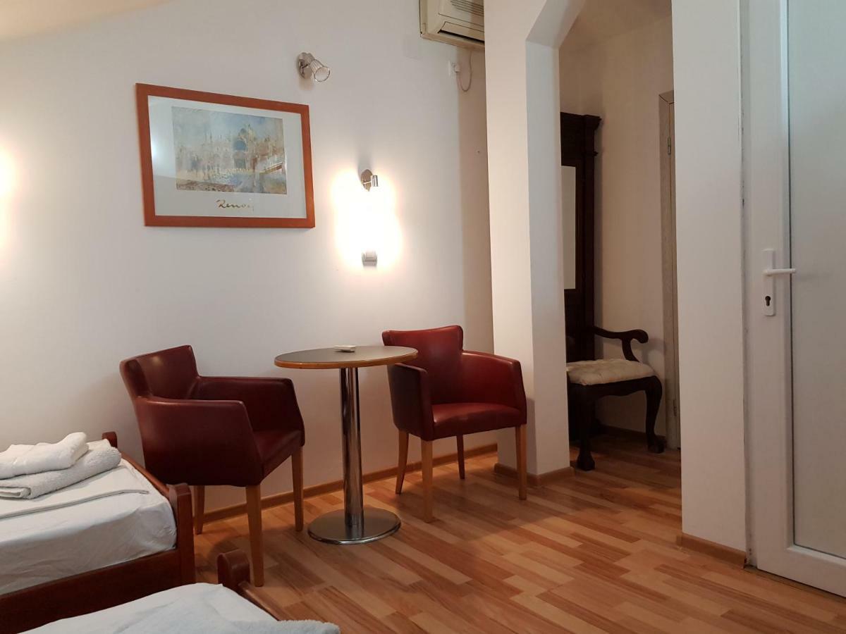 Emi Apartment Budva Exterior foto