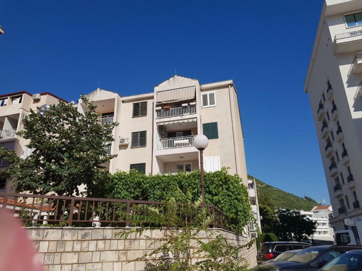 Emi Apartment Budva Exterior foto